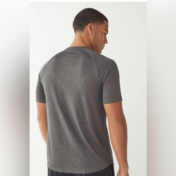 Men’s Under Armour Dark Grey Tech 2 T-Shirt, size Large - Picture 3 of 11